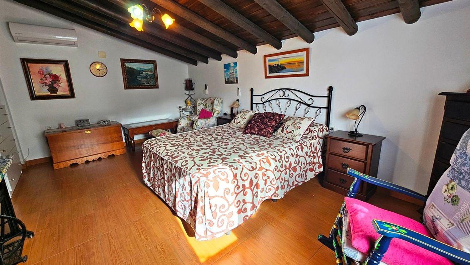 Villa for Sale in Almonaster la Real