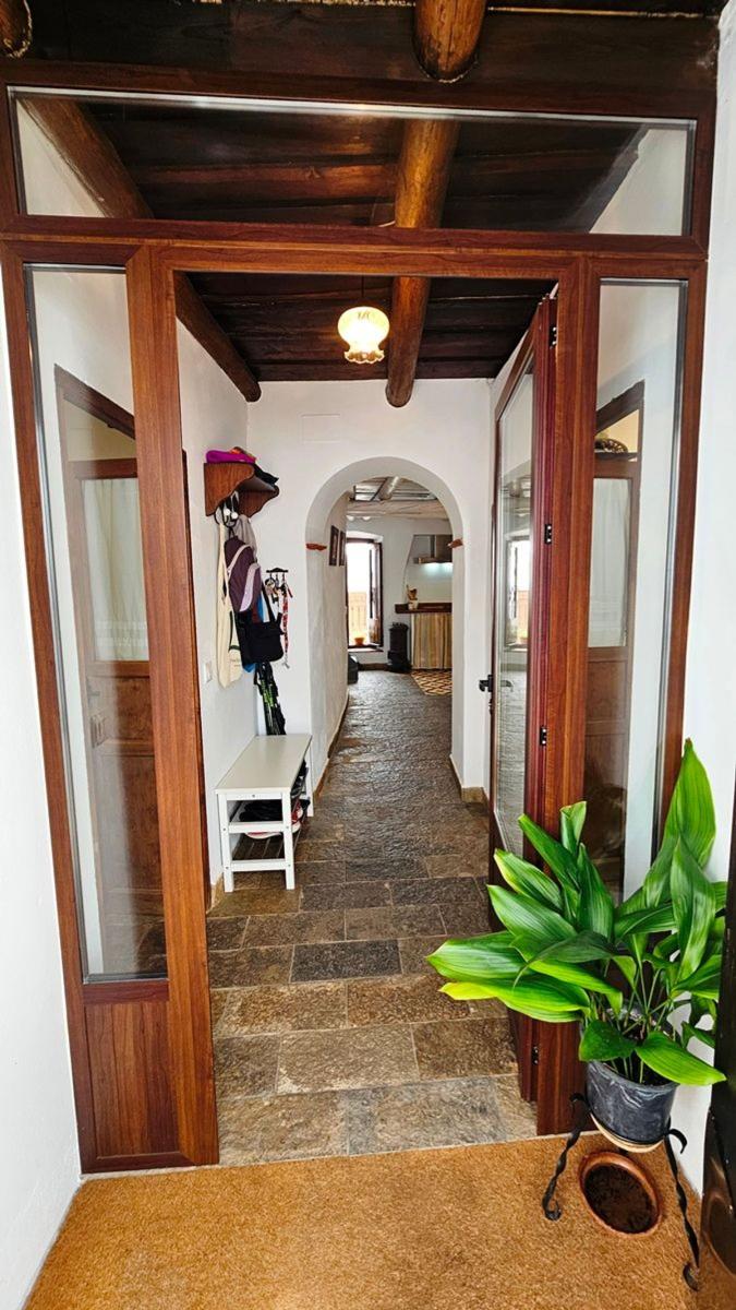 Villa en Venta en Almonaster la Real