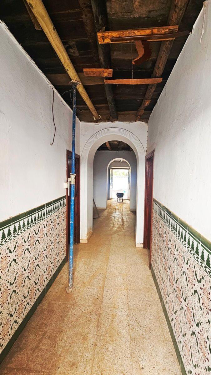 Villa for Sale in Campofrío