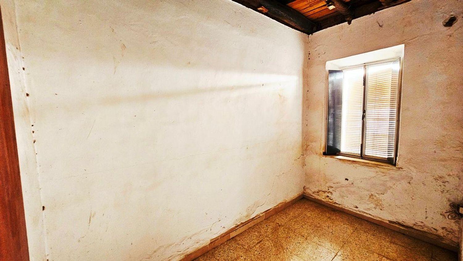 Villa for Sale in Campofrío
