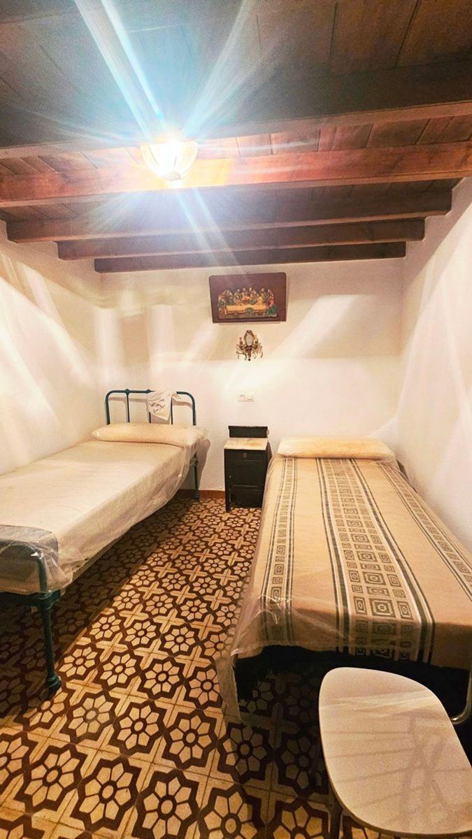 Villa for Sale in Zalamea la Real
