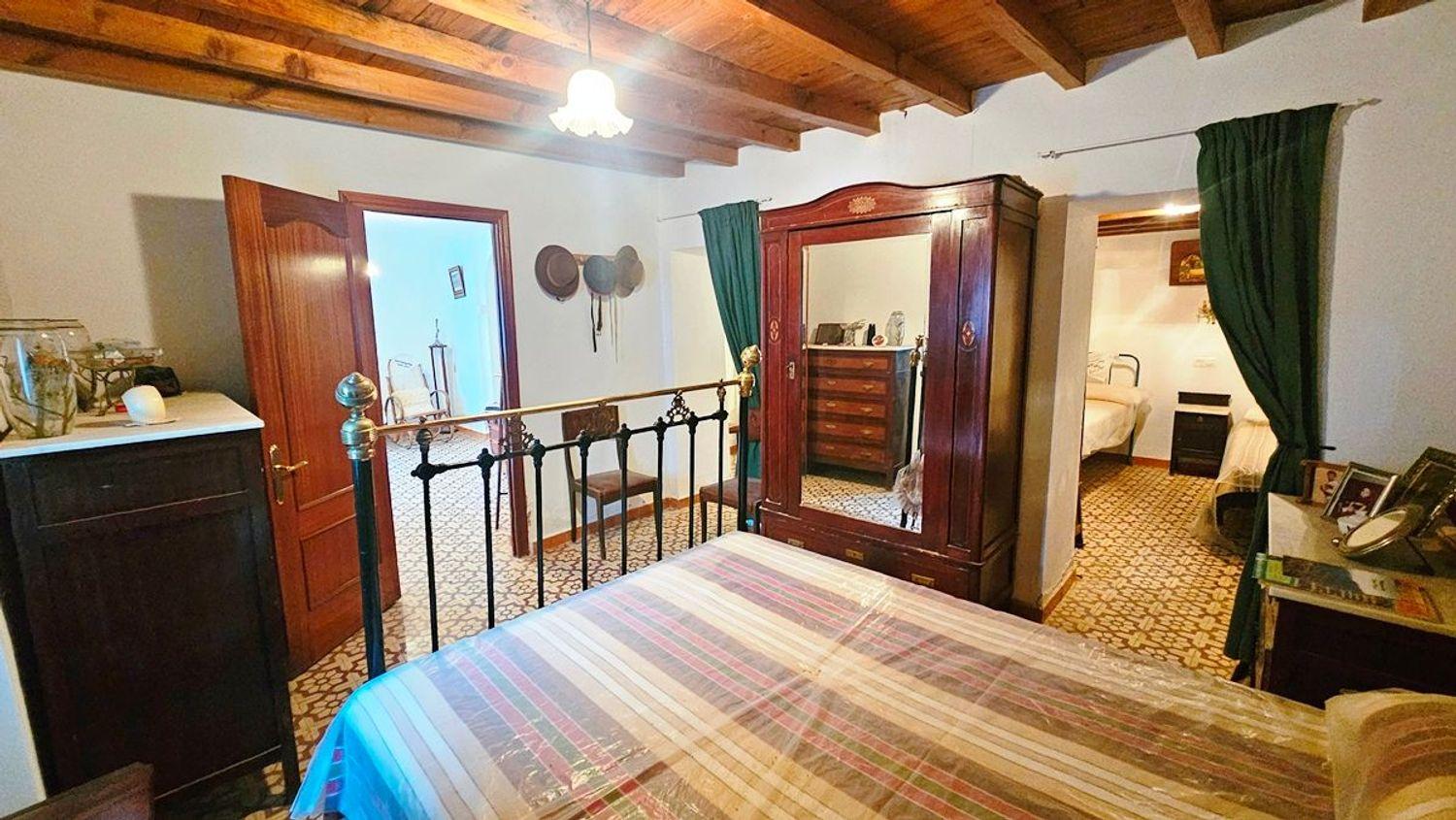 Villa for Sale in Zalamea la Real