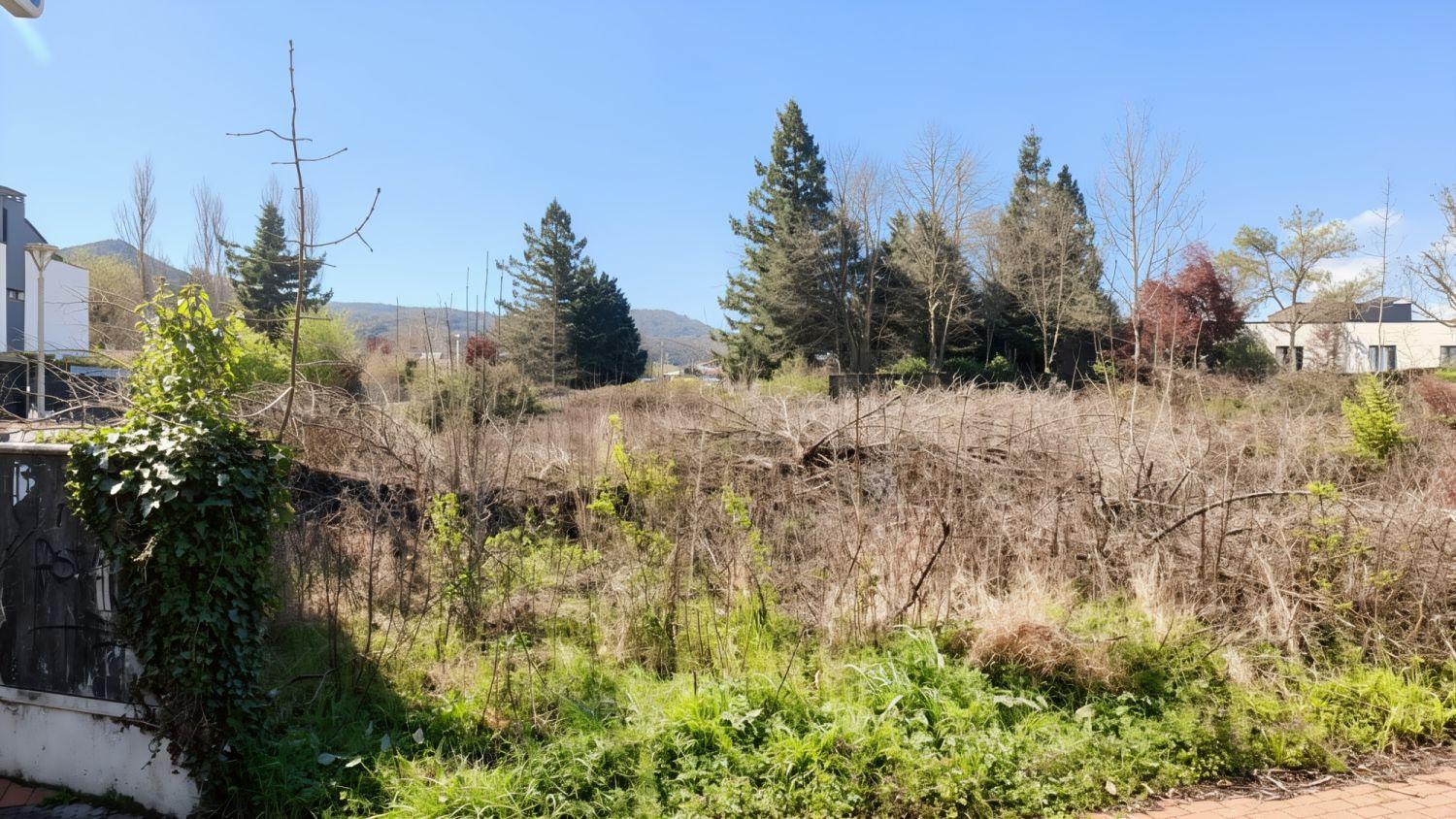 Plot for Sale in Vitoria-Gasteiz