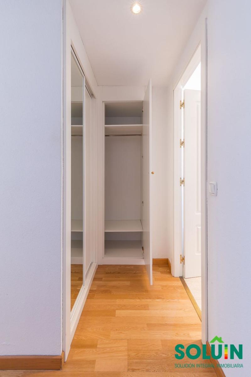 Flat for Sale in Madrid