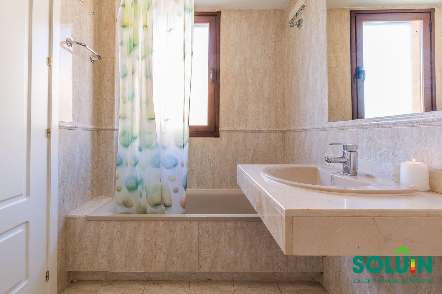 Flat for Sale in Madrid