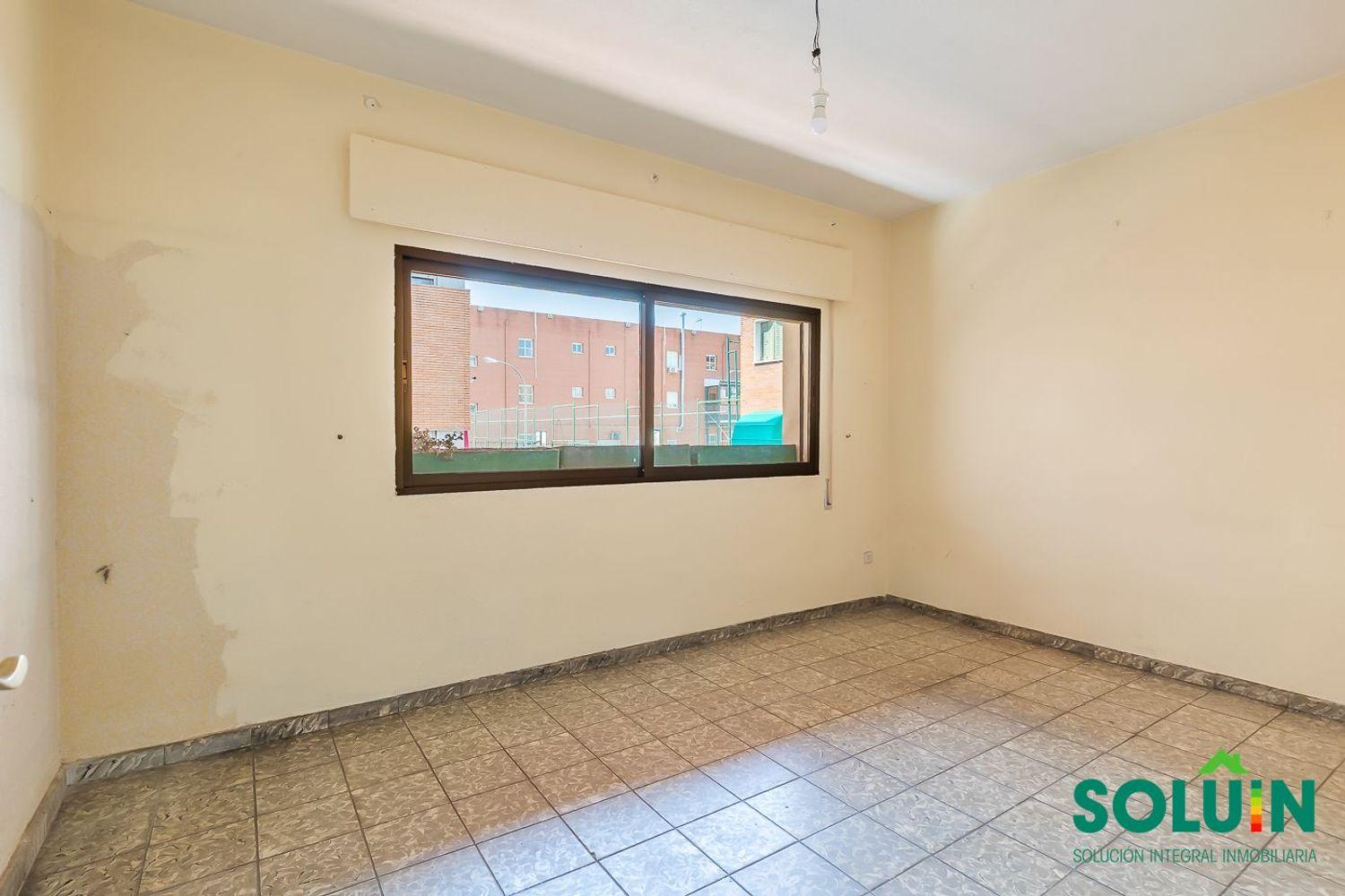 Flat for Sale in Madrid