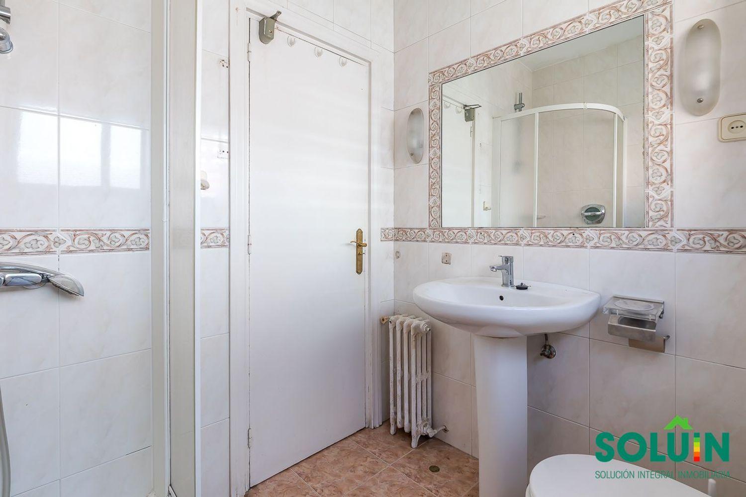 Flat for Sale in Madrid