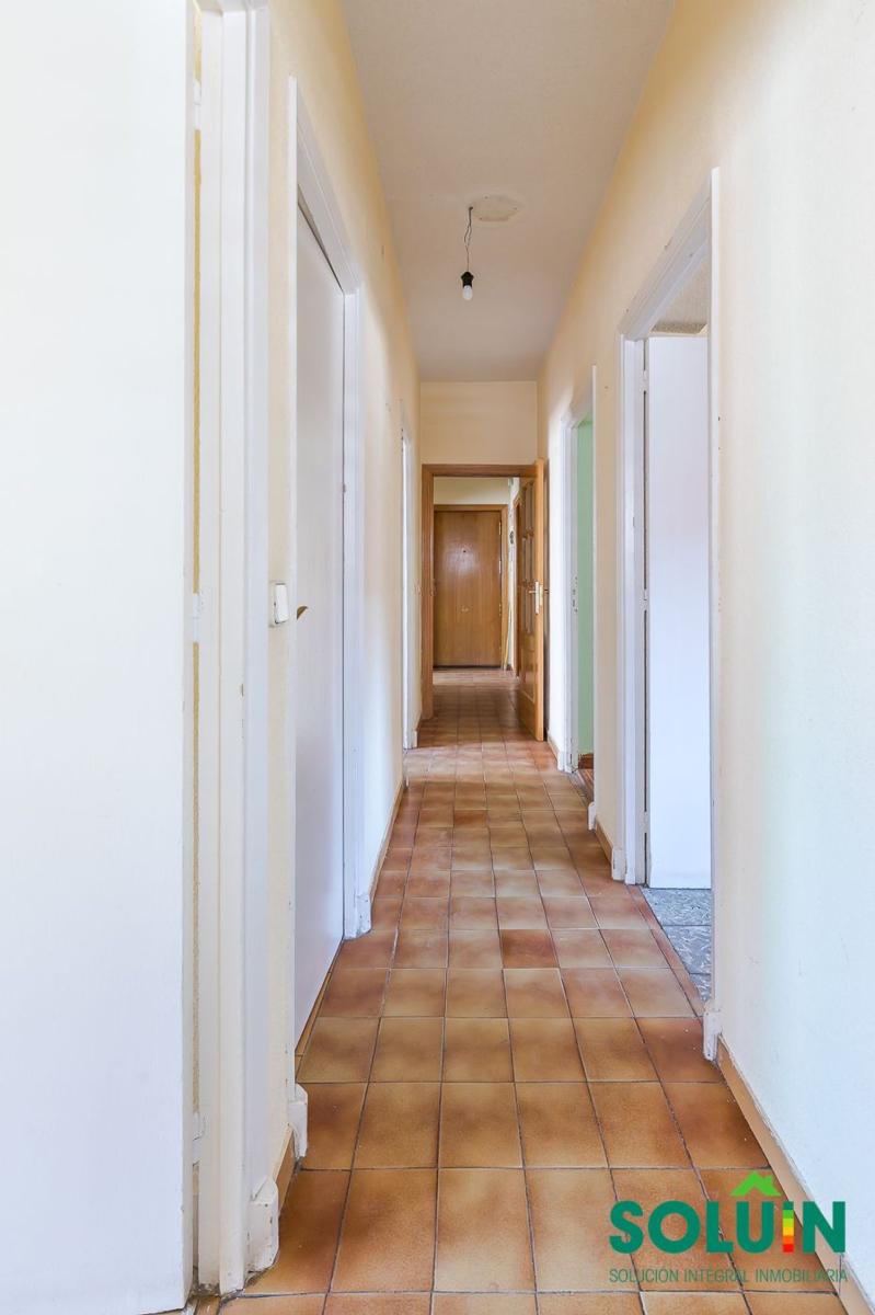 Flat for Sale in Madrid