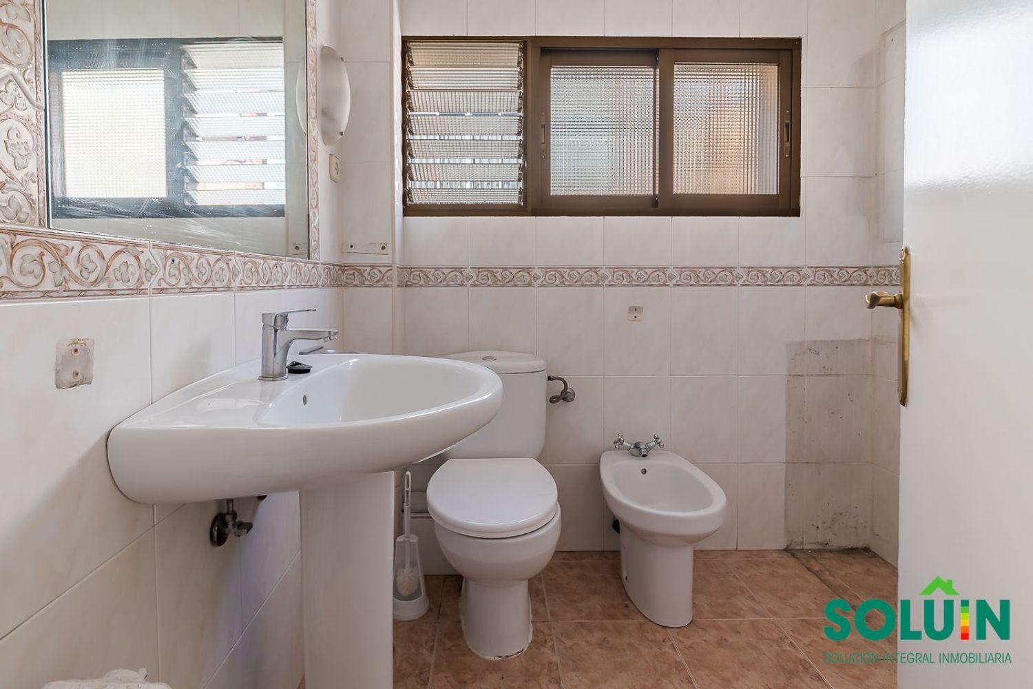 Flat for Sale in Madrid
