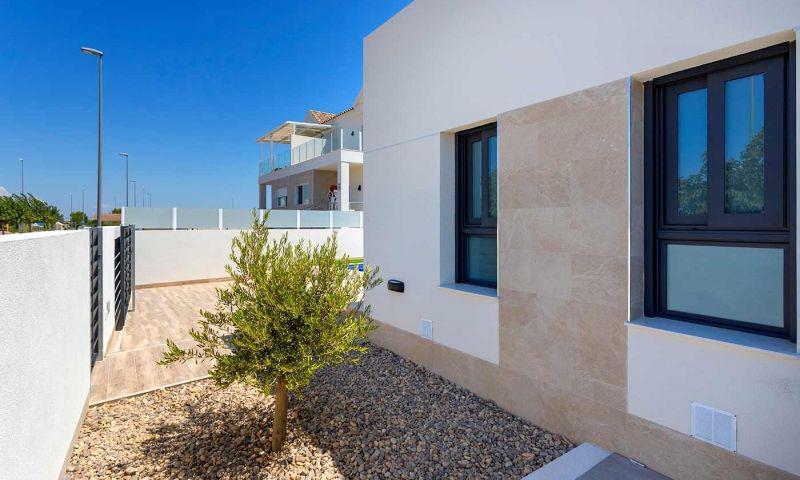 Villa for Sale in Daya Nueva