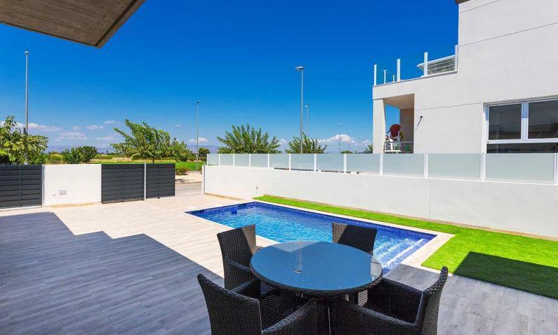 Villa for Sale in Daya Nueva