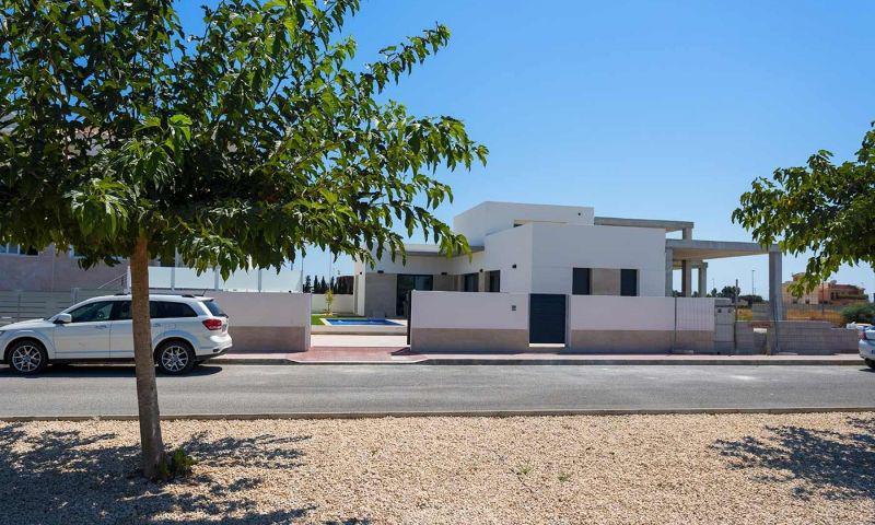 Villa for Sale in Daya Nueva