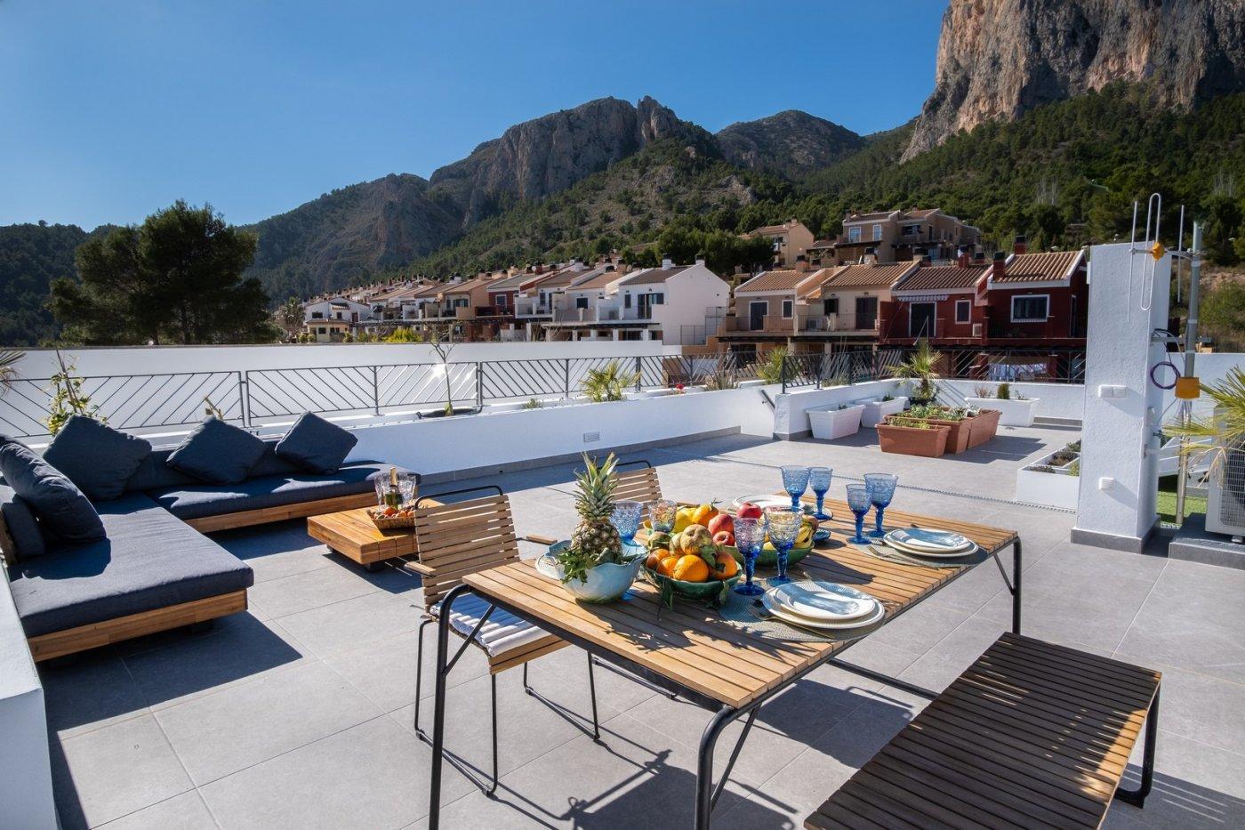 Villa en Venta en Polop