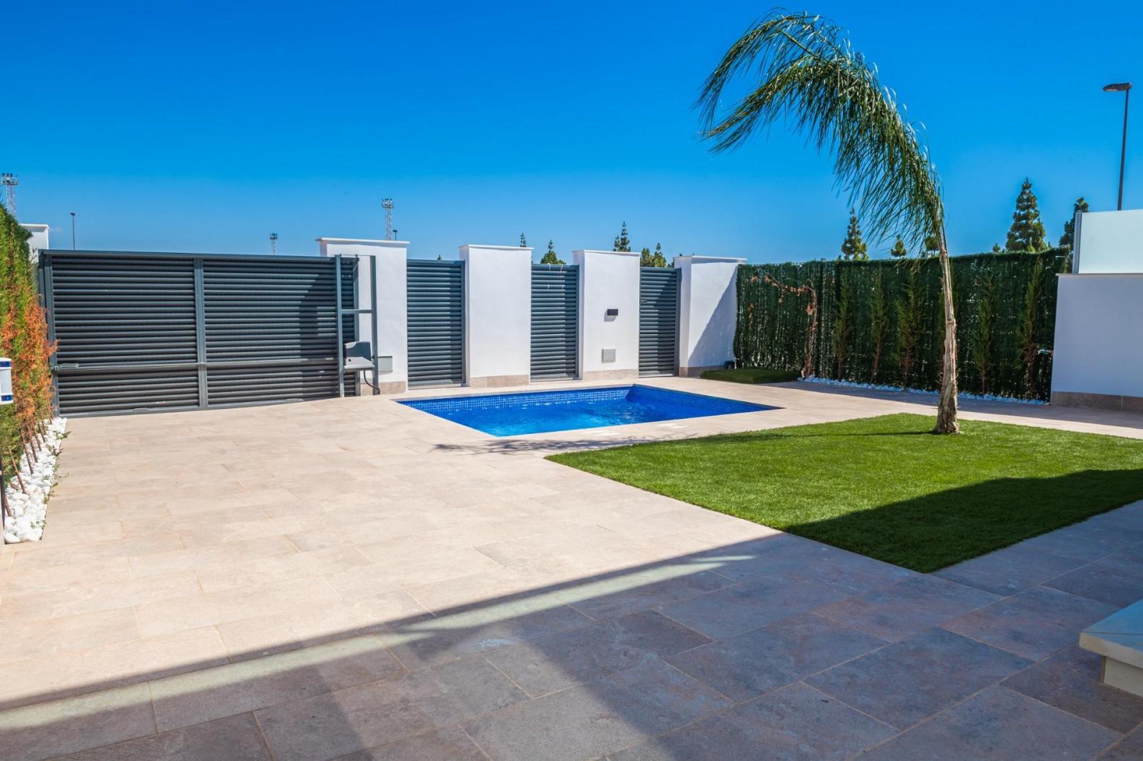 Villa for Sale in Los Alcázares