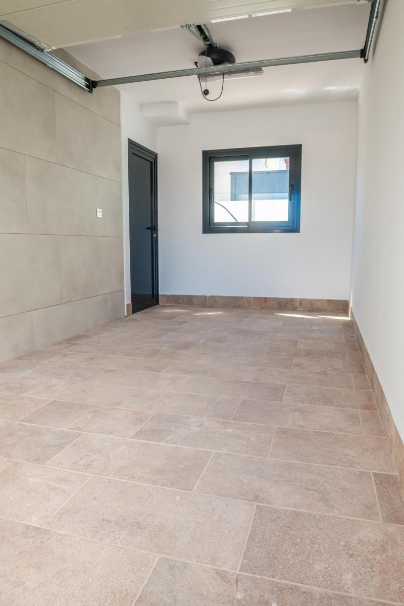 Villa for Sale in Los Alcázares
