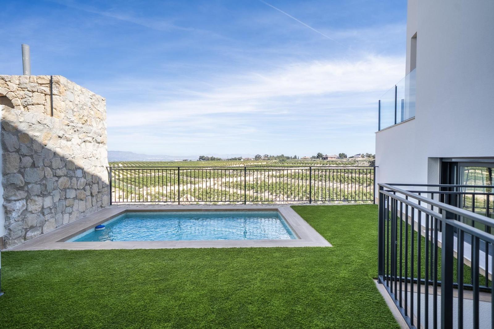 Villa for Sale in Algorfa
