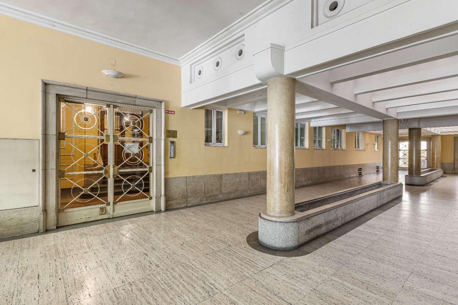 Flat for Sale in Madrid
