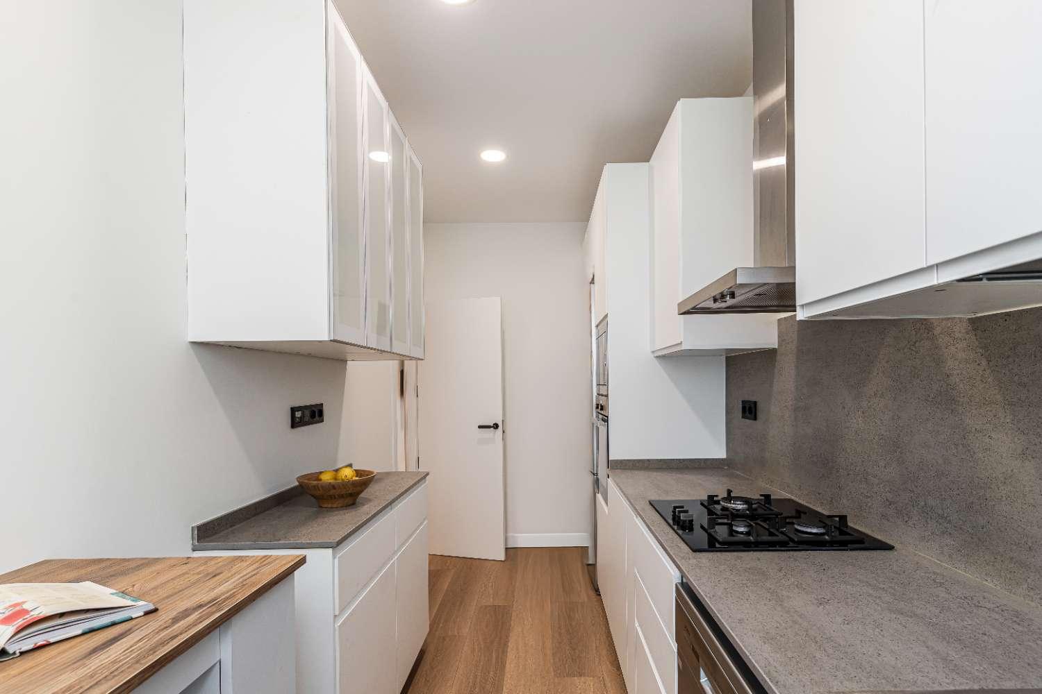 Flat for Sale in Madrid