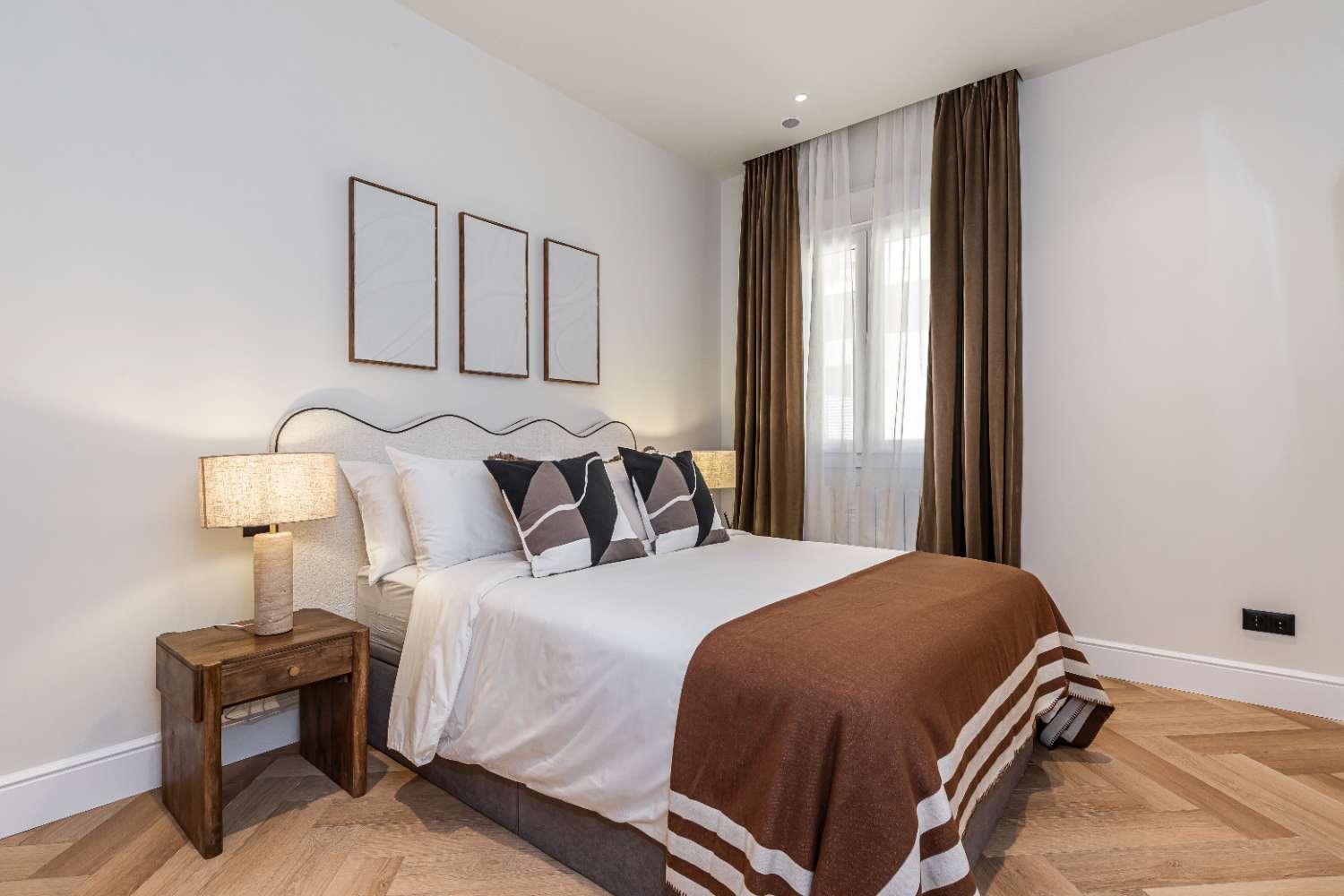 Flat for Sale in Madrid
