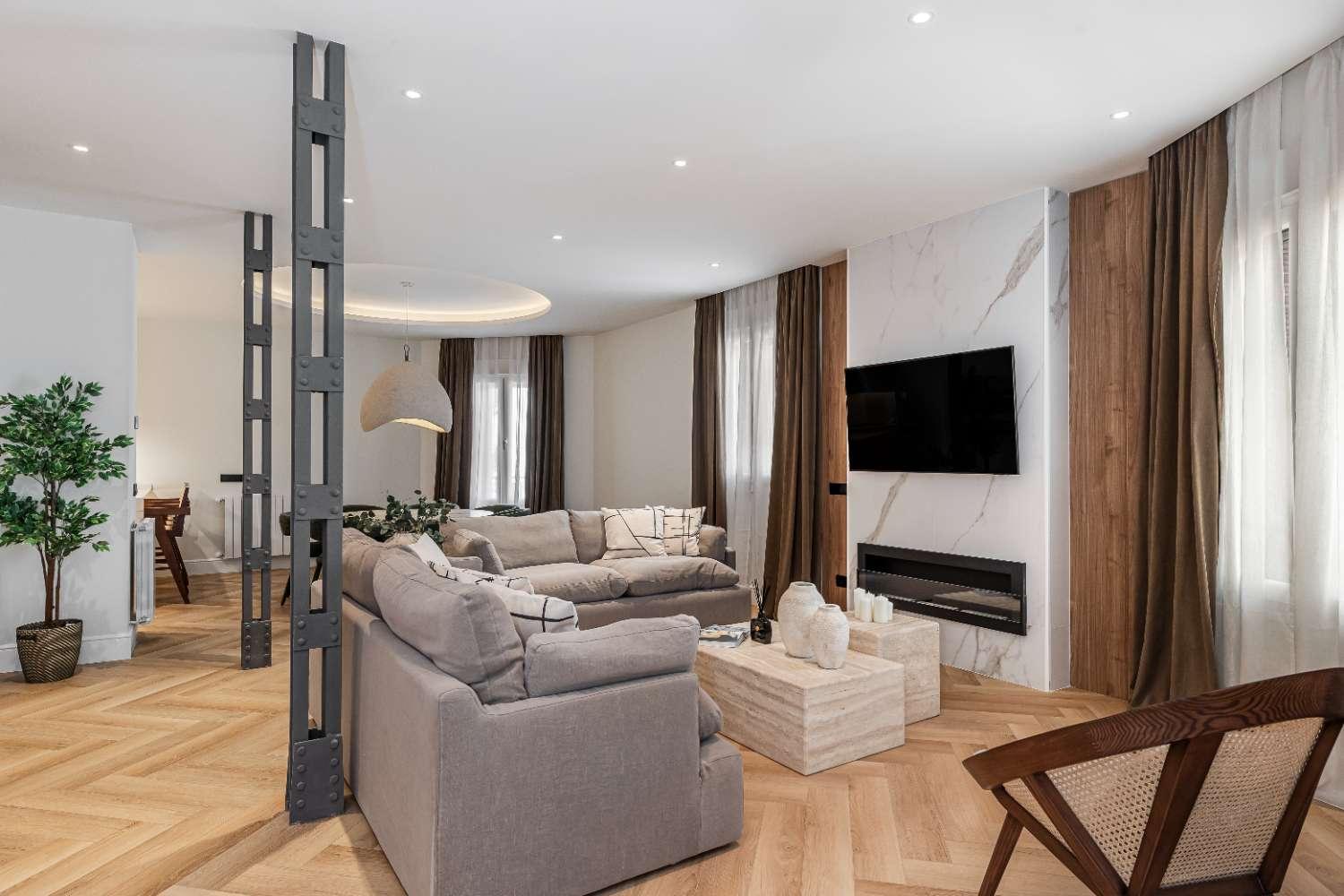 Flat for Sale in Madrid