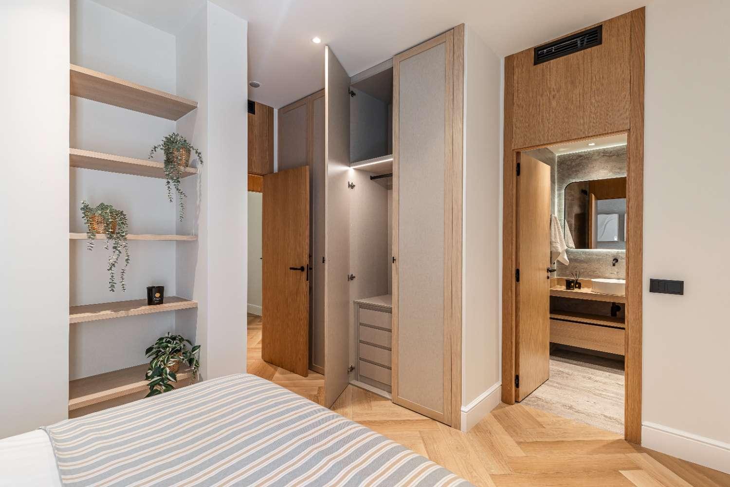 Flat for Sale in Madrid
