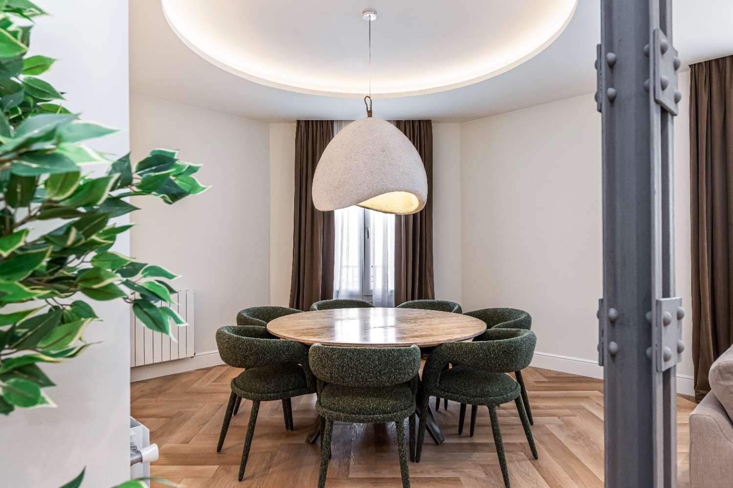 Flat for Sale in Madrid