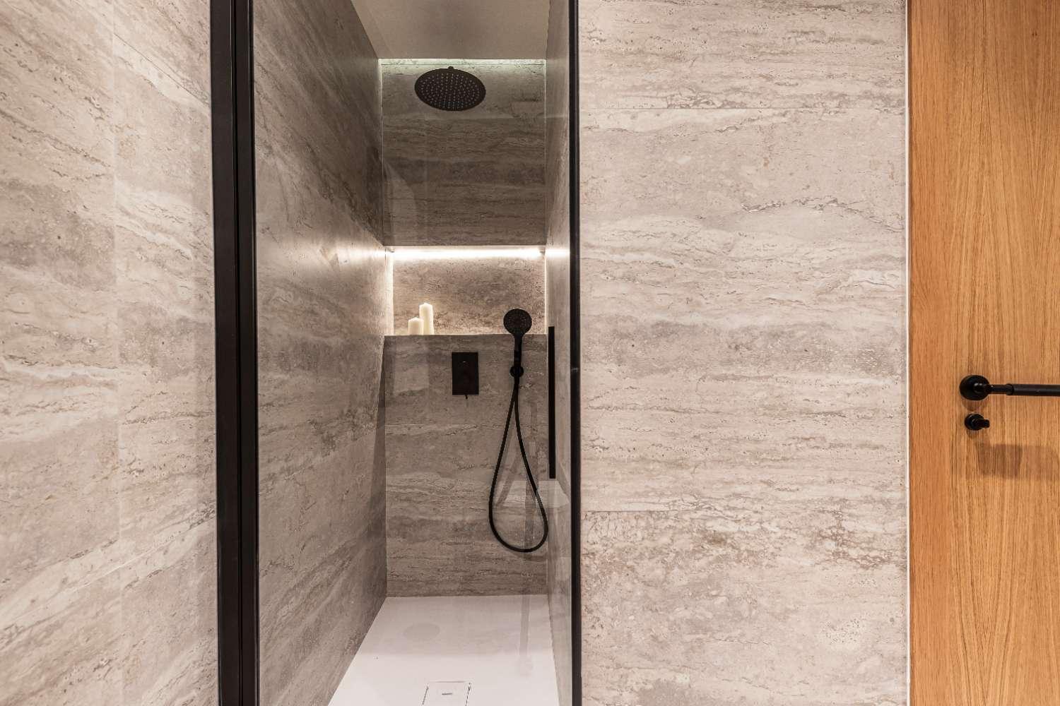 Flat for Sale in Madrid
