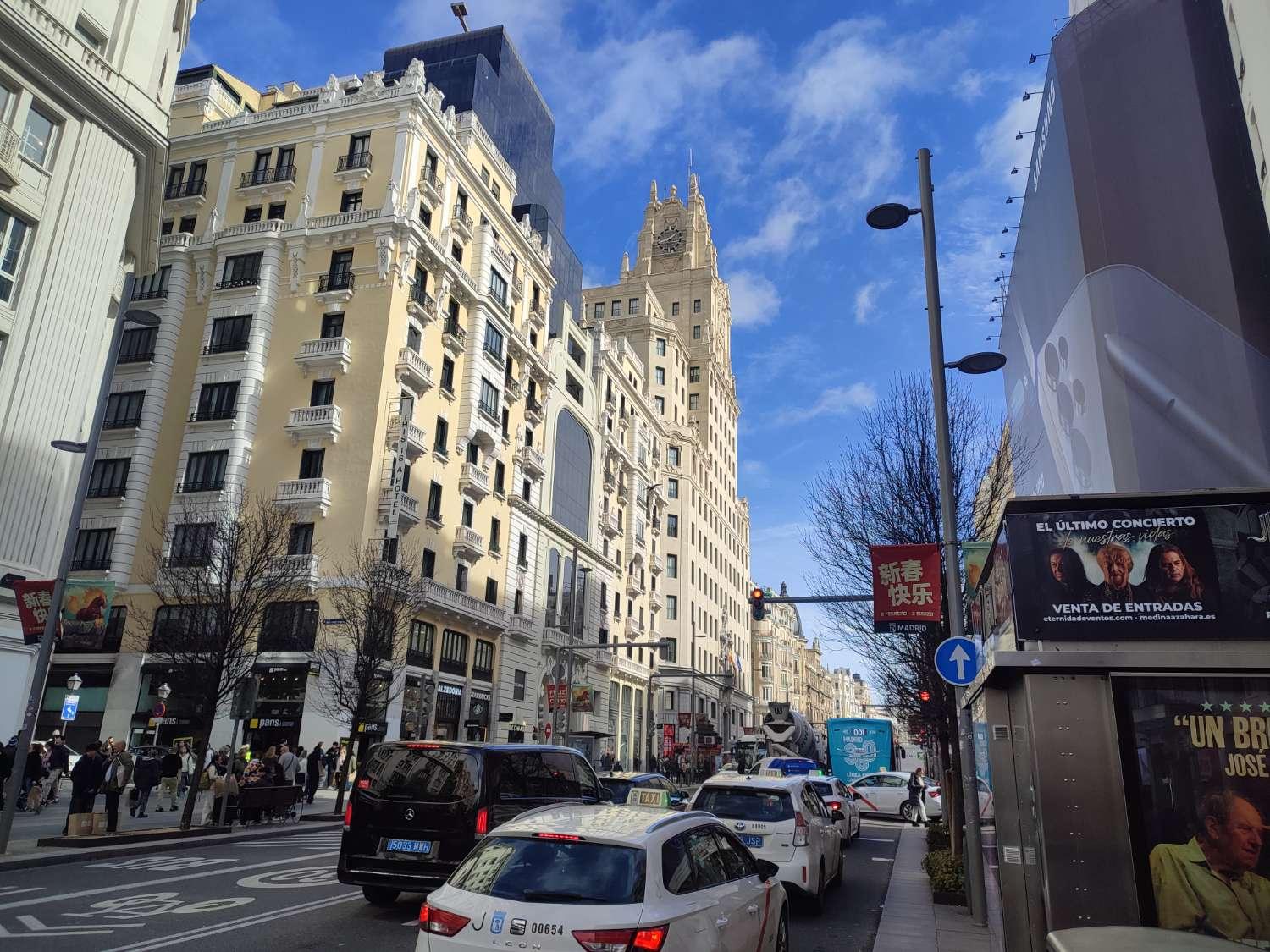 Flat for Sale in Madrid