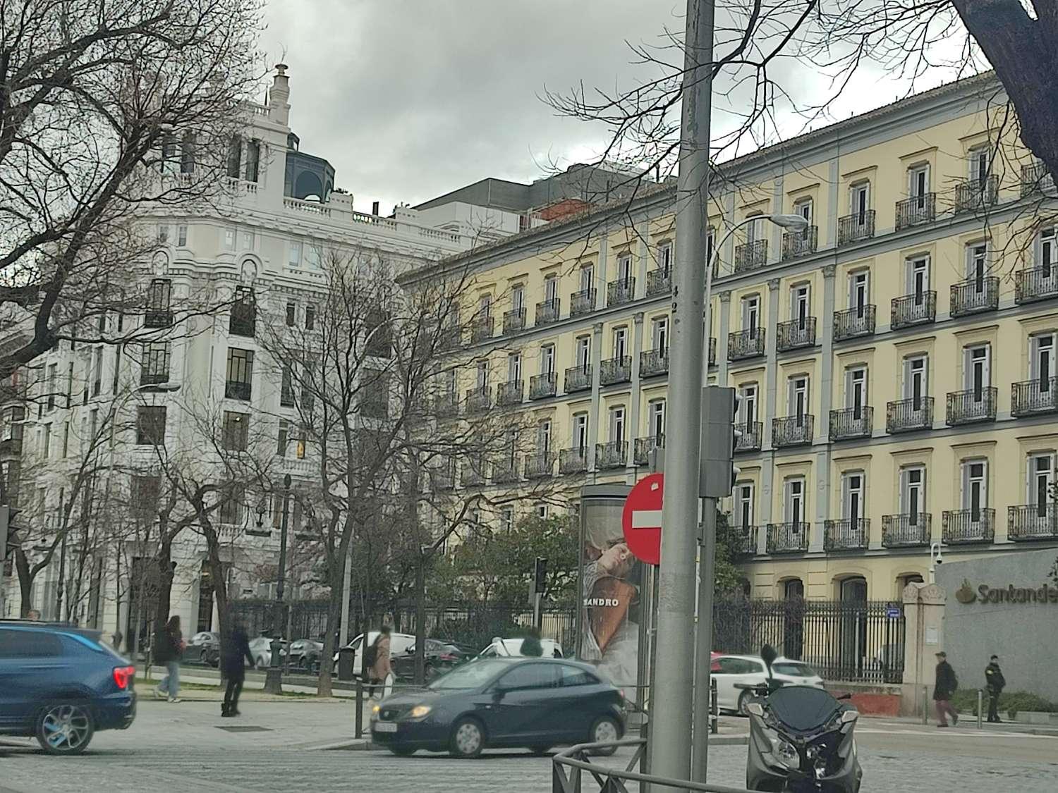 Flat for Sale in Madrid