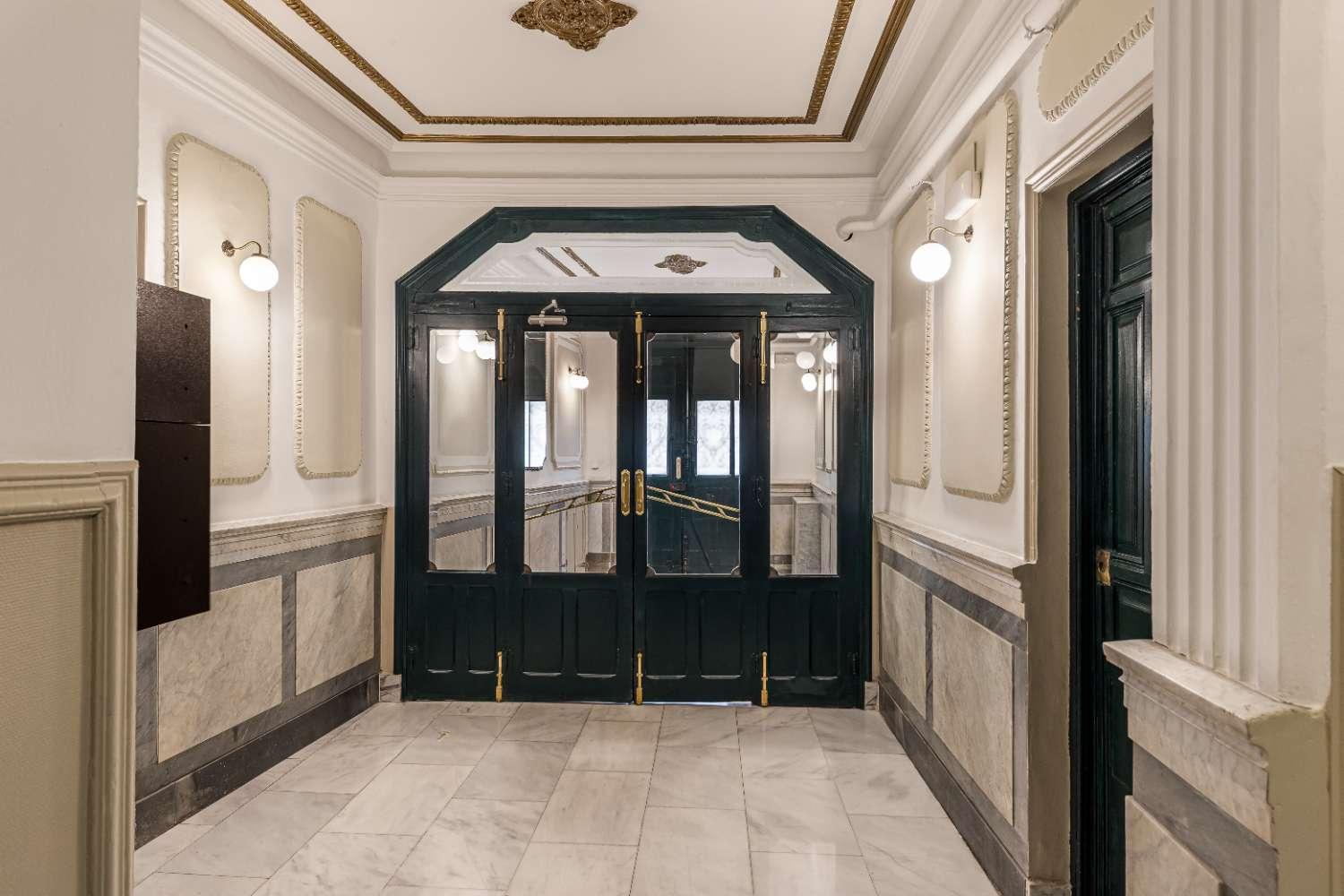 Flat for Sale in Madrid