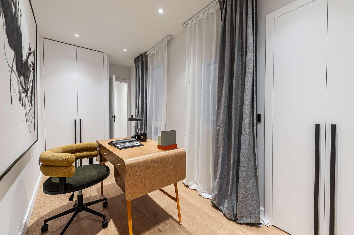 Flat for Sale in Madrid