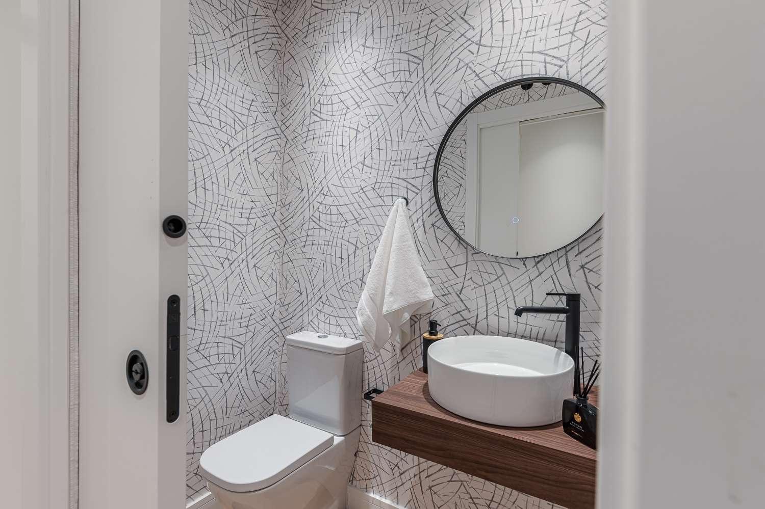 Flat for Sale in Madrid
