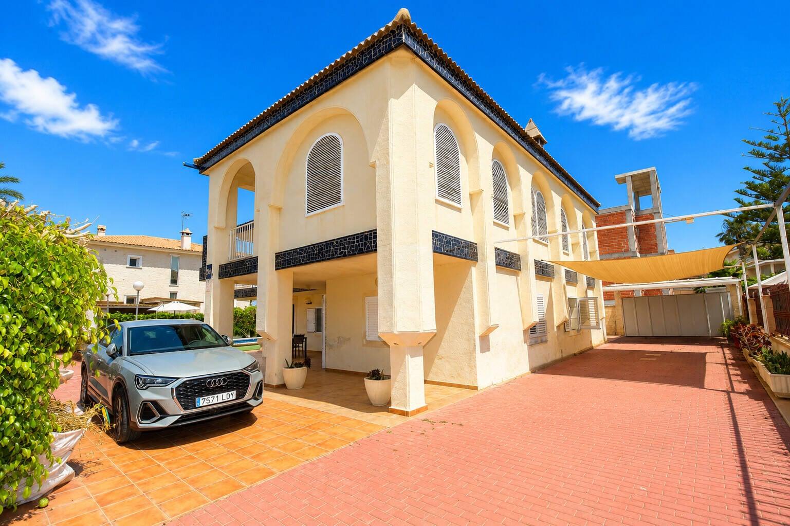 Casa en Venta en Orihuela