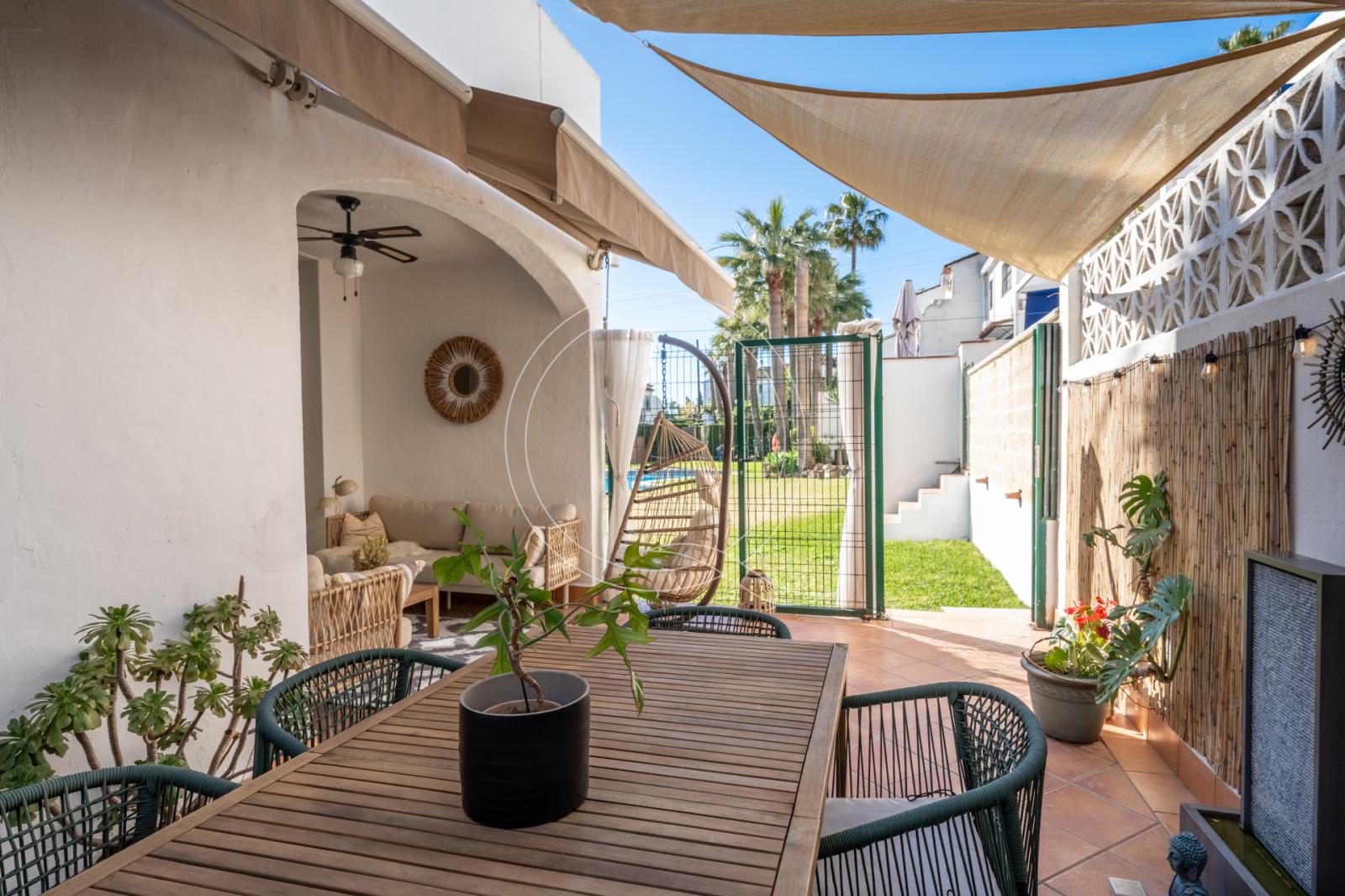 Pareado en Venta en Estepona