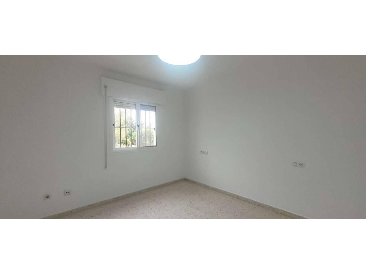 Chalet for Rent in Sanlúcar de Barrameda
