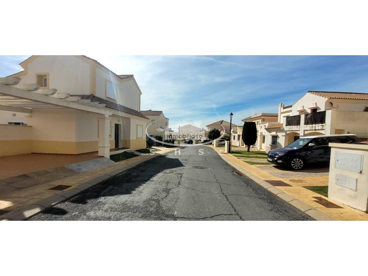 Semi-detached House for Sale in Ayamonte