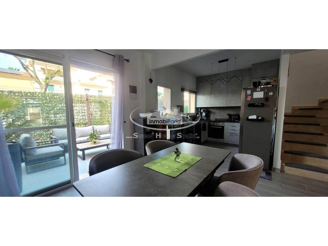 Semi-detached House for Sale in Ayamonte