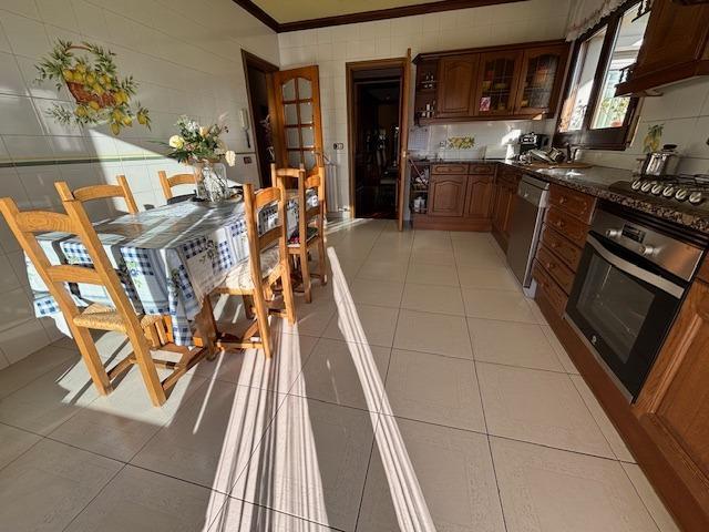 Chalet for Sale in Canovelles