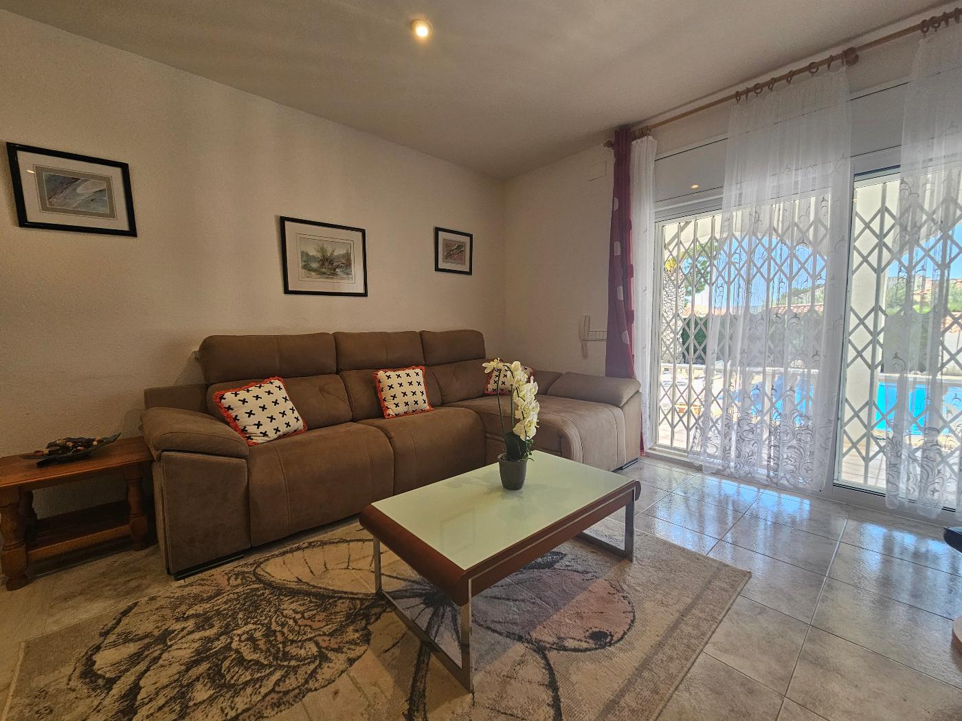Villa for Sale in L' Ametlla de Mar