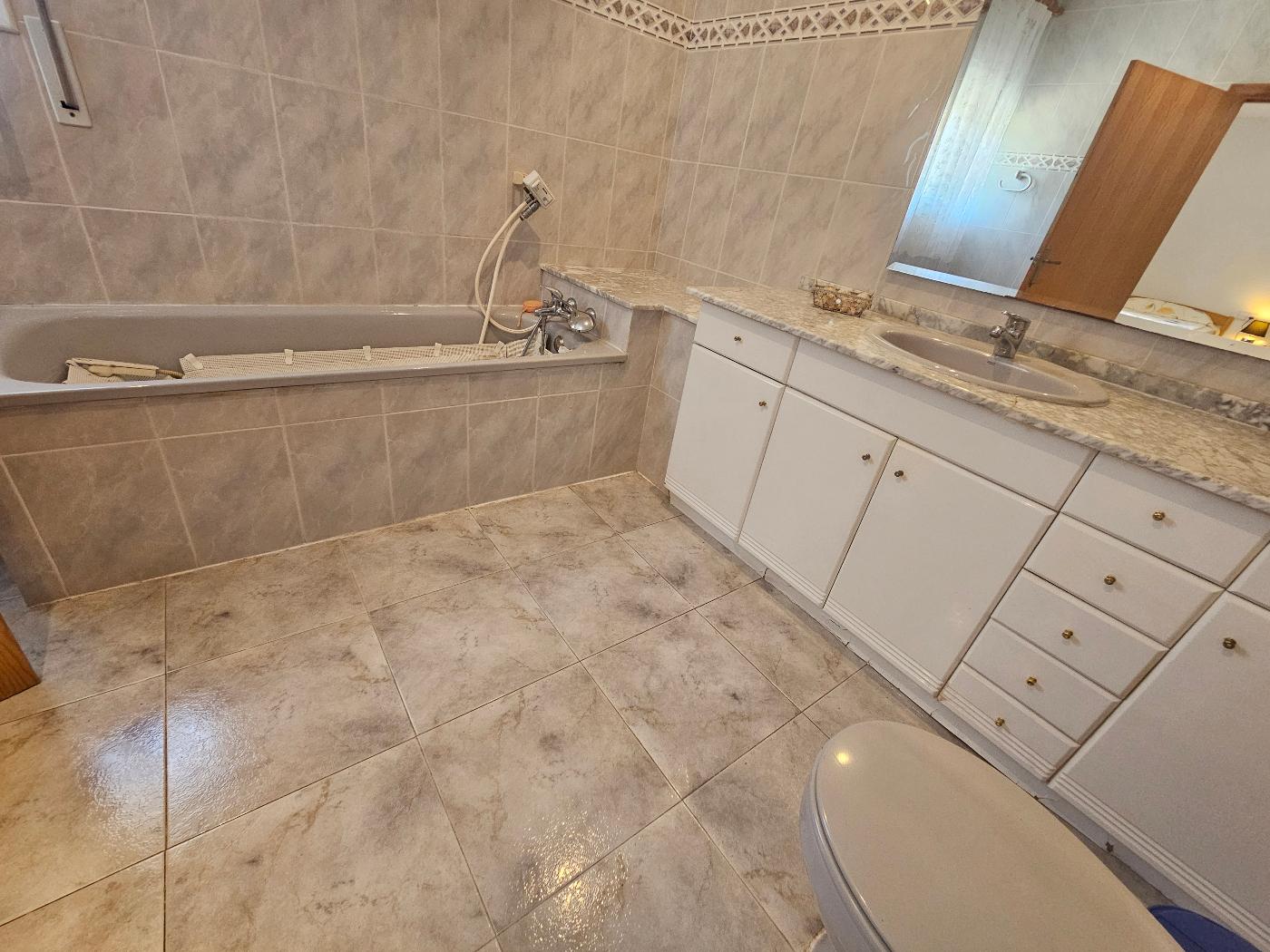 Villa for Sale in L' Ametlla de Mar
