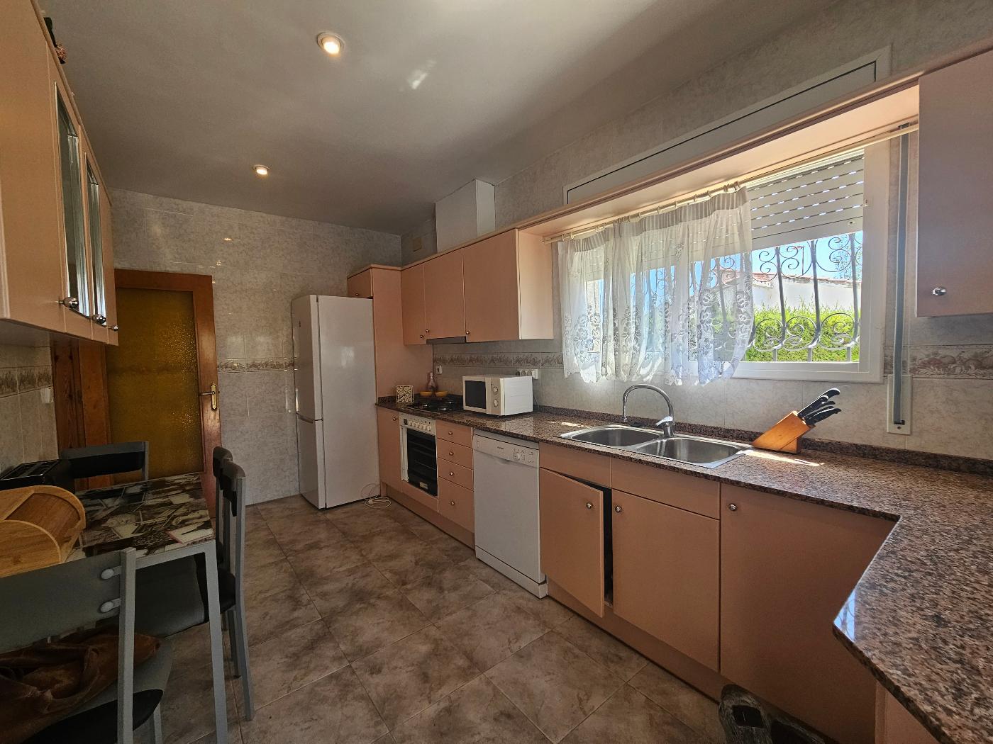 Villa for Sale in L' Ametlla de Mar