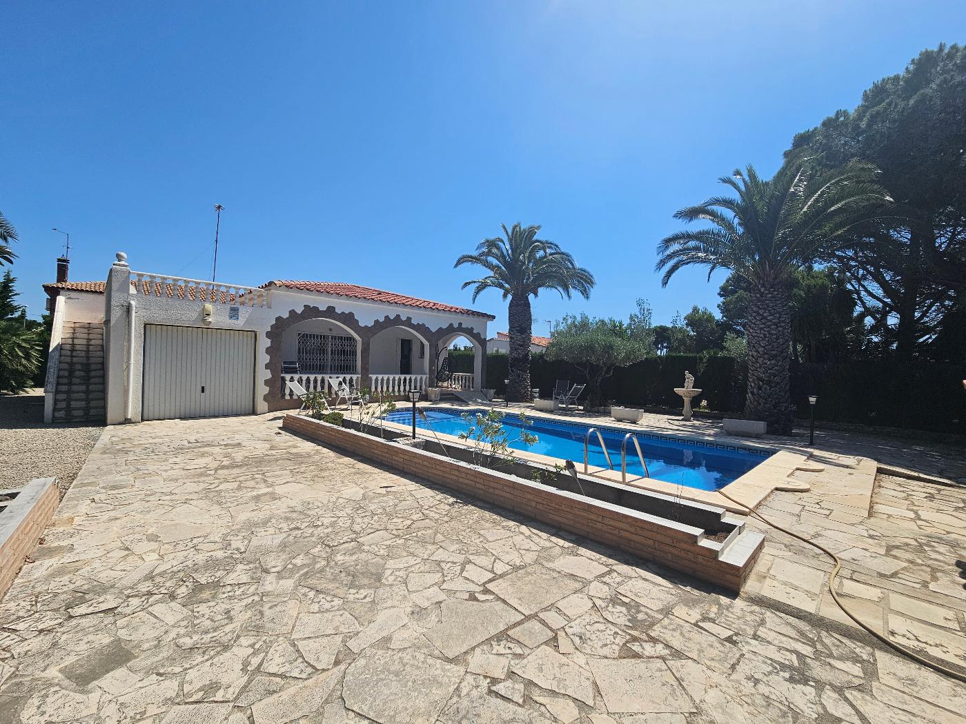 Villa for Sale in L' Ametlla de Mar