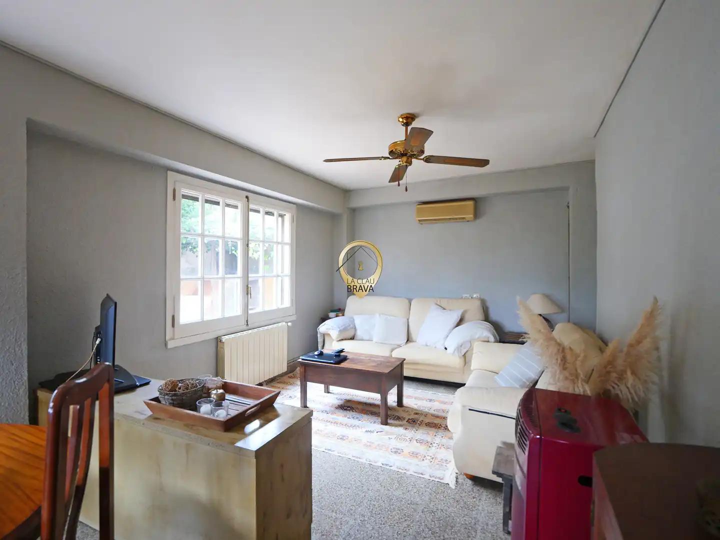 Chalet for Sale in Santa Coloma de Farners