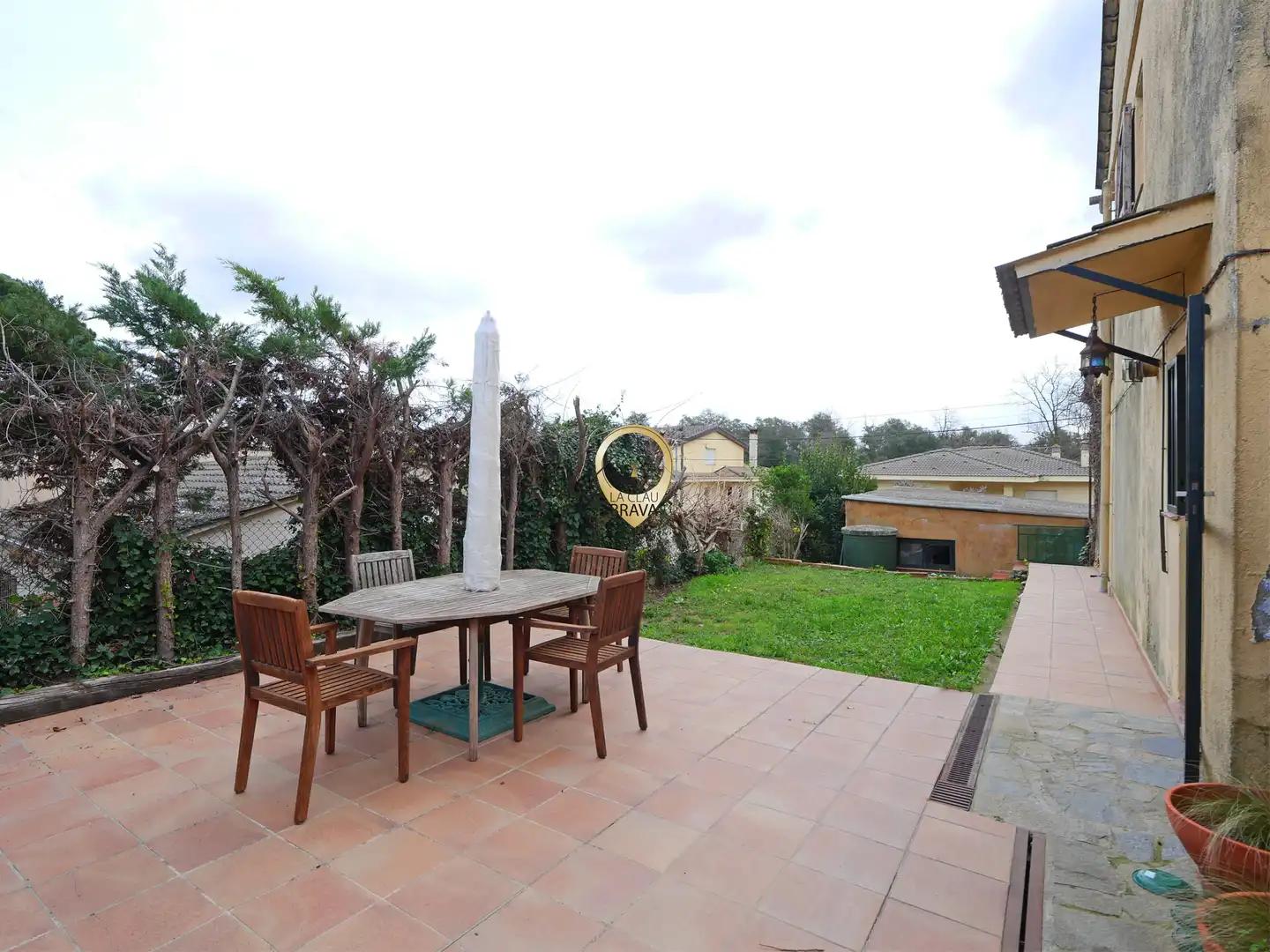 Chalet for Sale in Santa Coloma de Farners