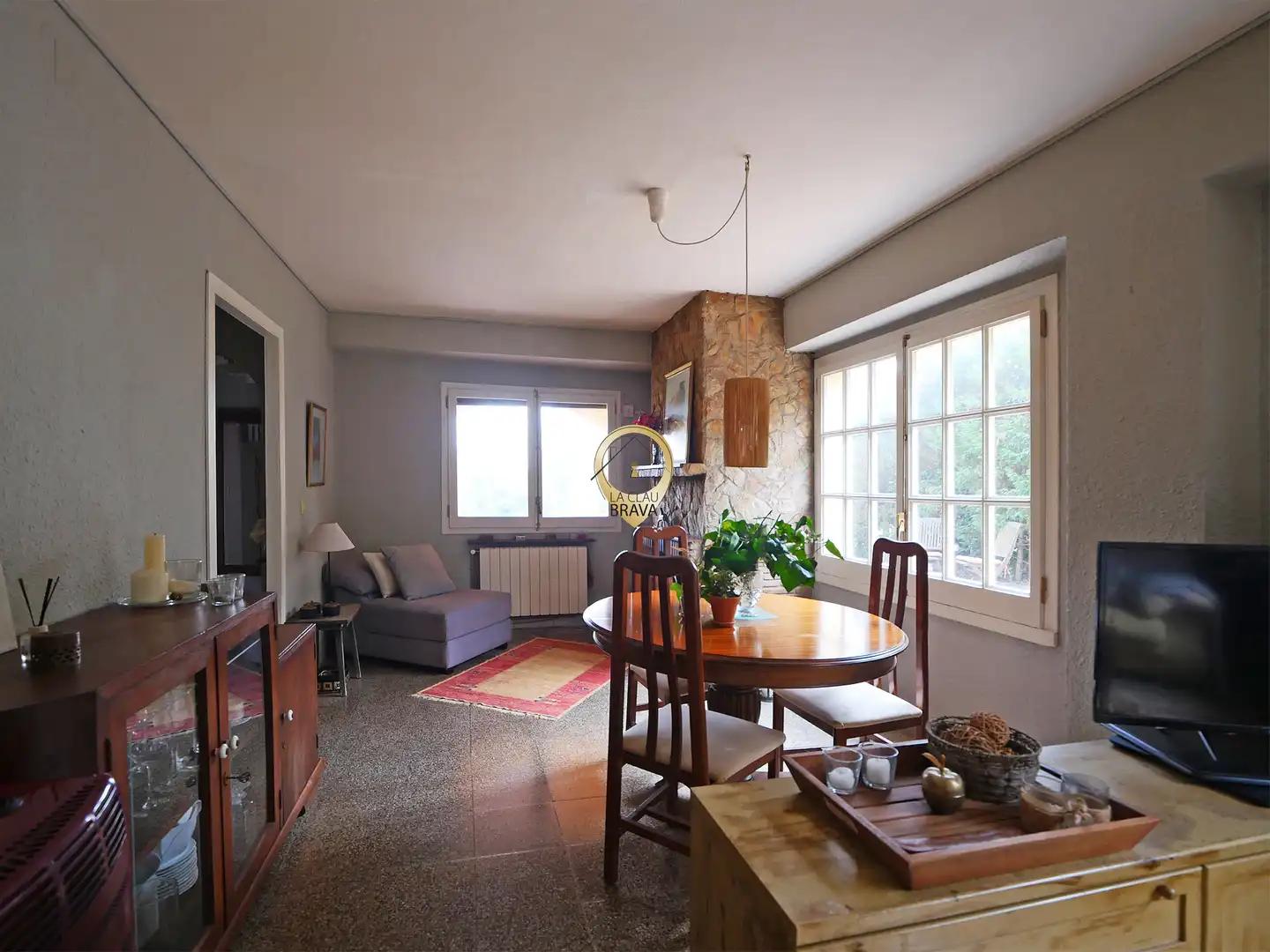 Chalet for Sale in Santa Coloma de Farners