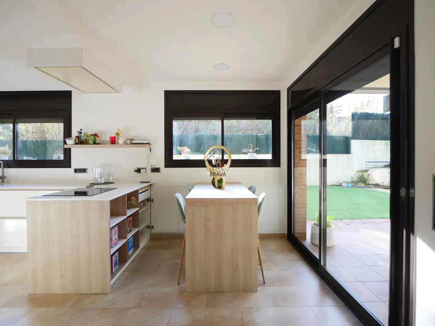 Chalet for Sale in Sant Feliu de Guíxols