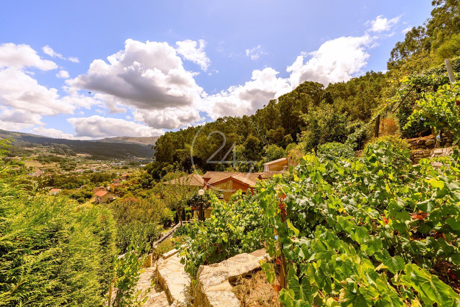 Chalet for Sale in Redondela