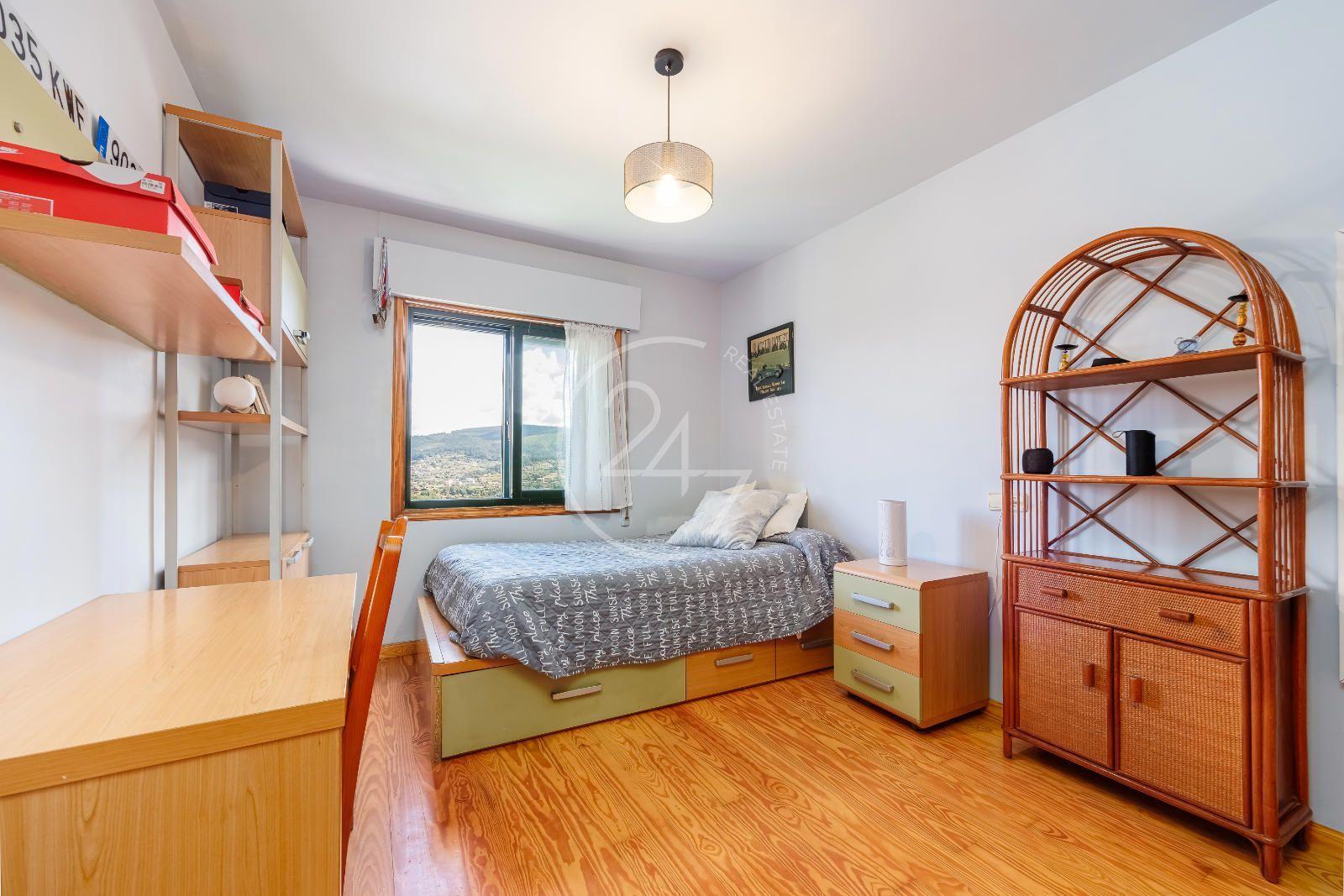Chalet for Sale in Redondela