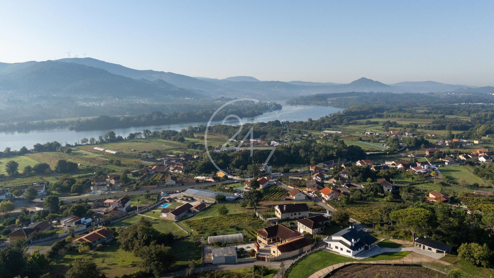 Chalet en Venta en Tomiño