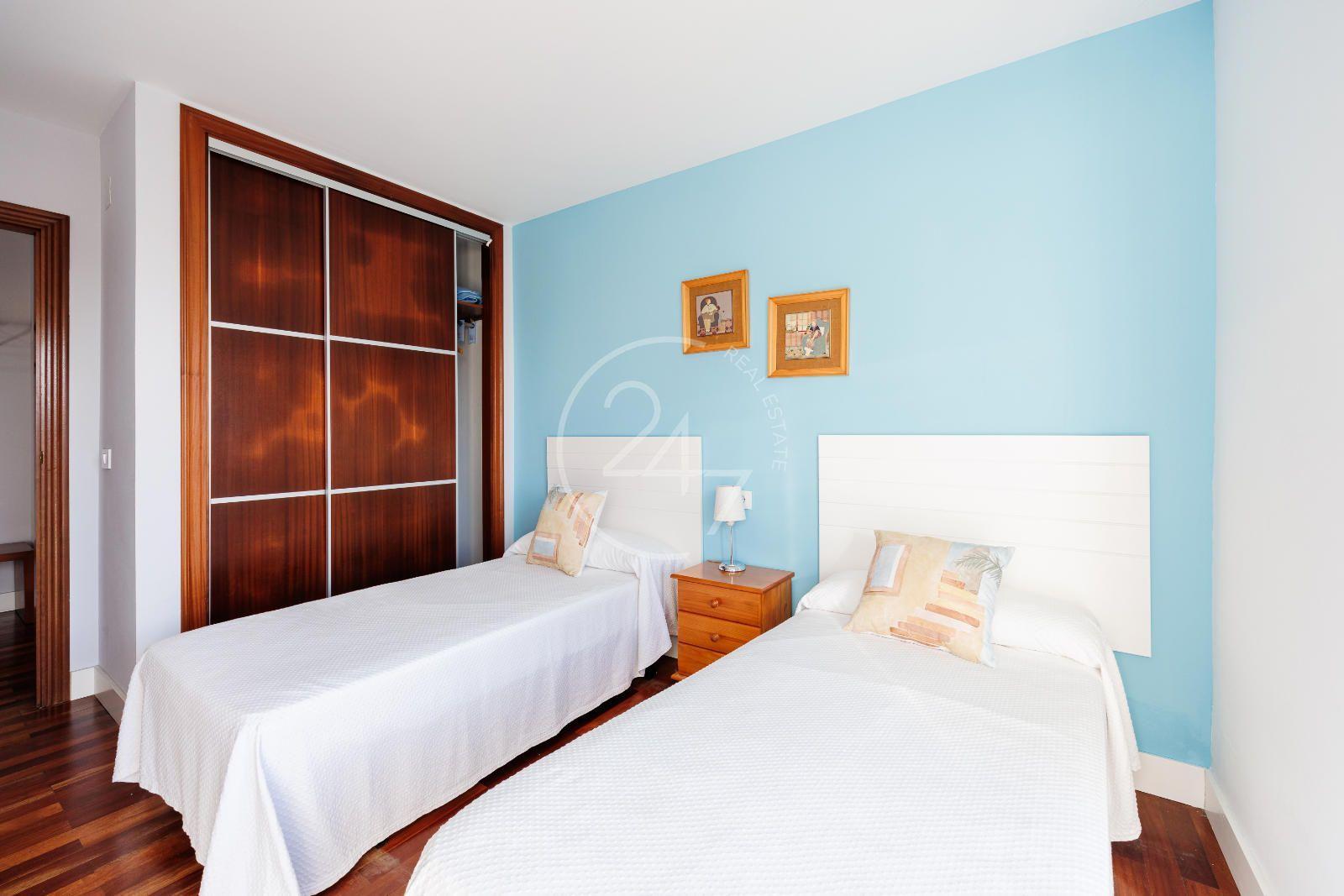 Chalet en Venta en Grove, O